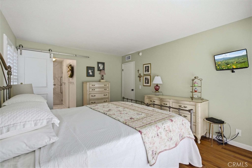 1228 Woodside Drive