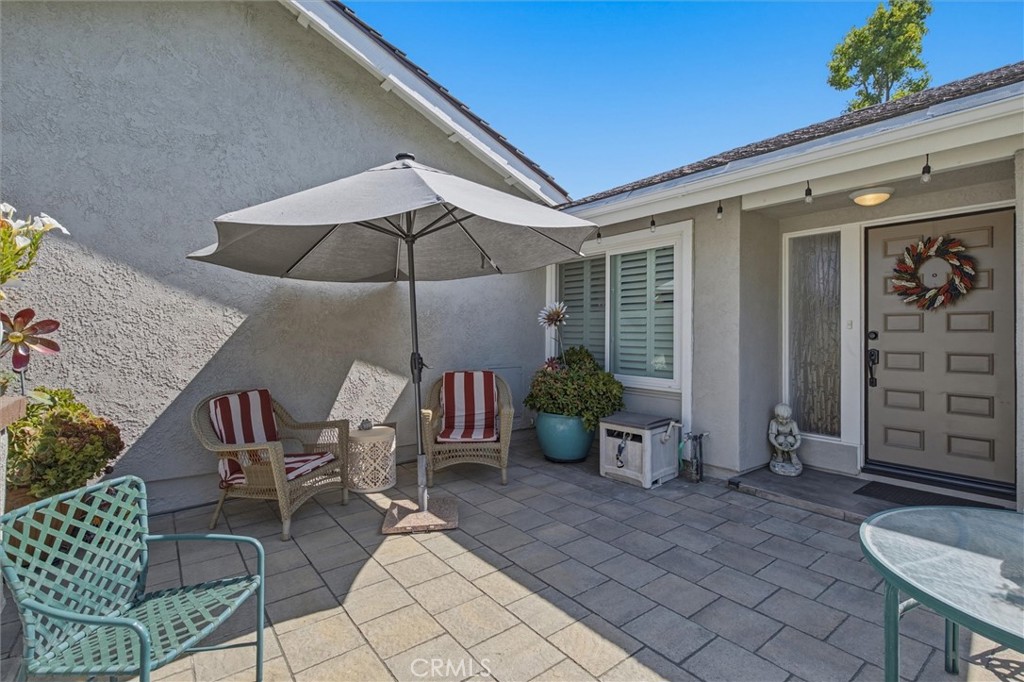 1228 Woodside Drive
