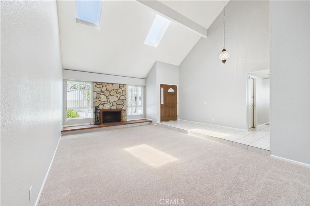 5375 Vista Real