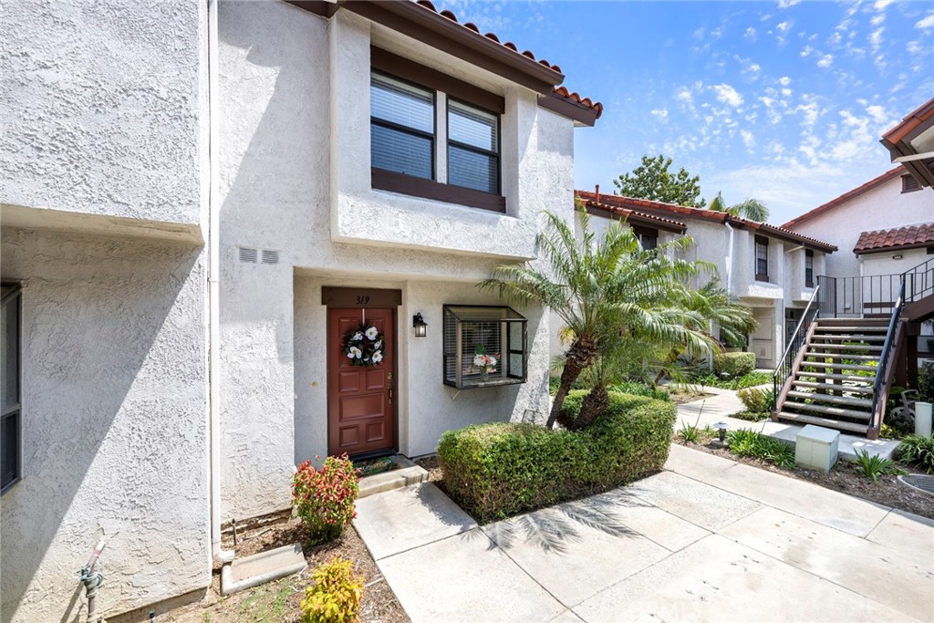 319 Molokai Drive