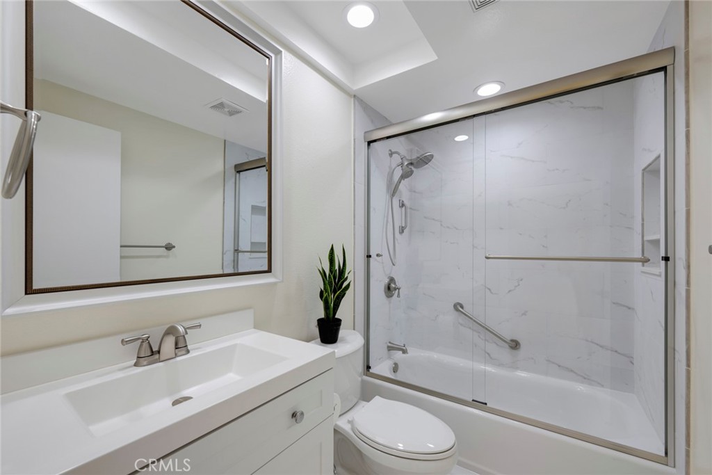 319 Molokai Drive
