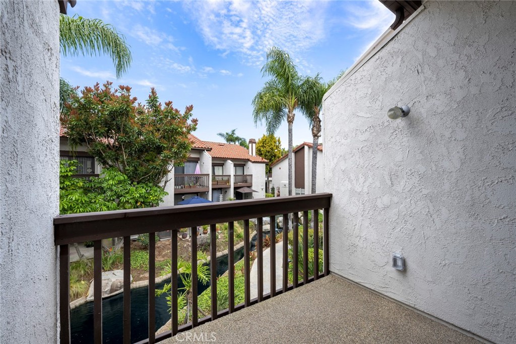 319 Molokai Drive