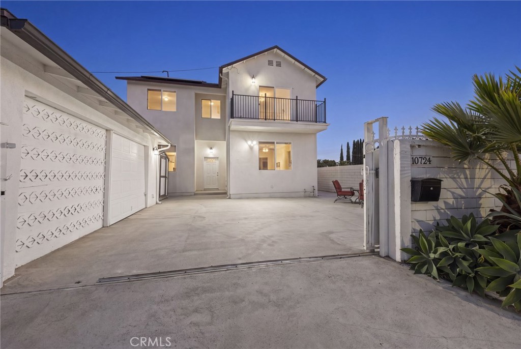 14502 Broadway