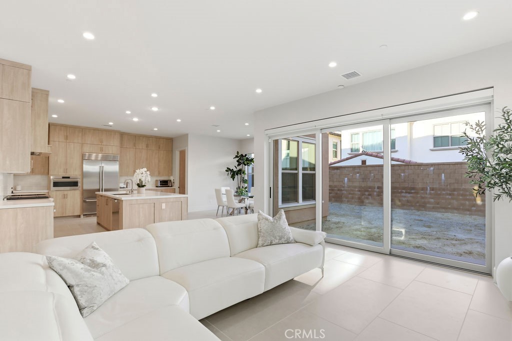108 Oakstone