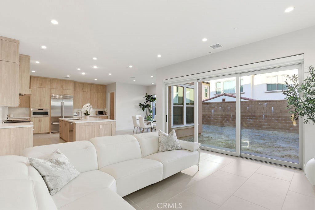 108 Oakstone