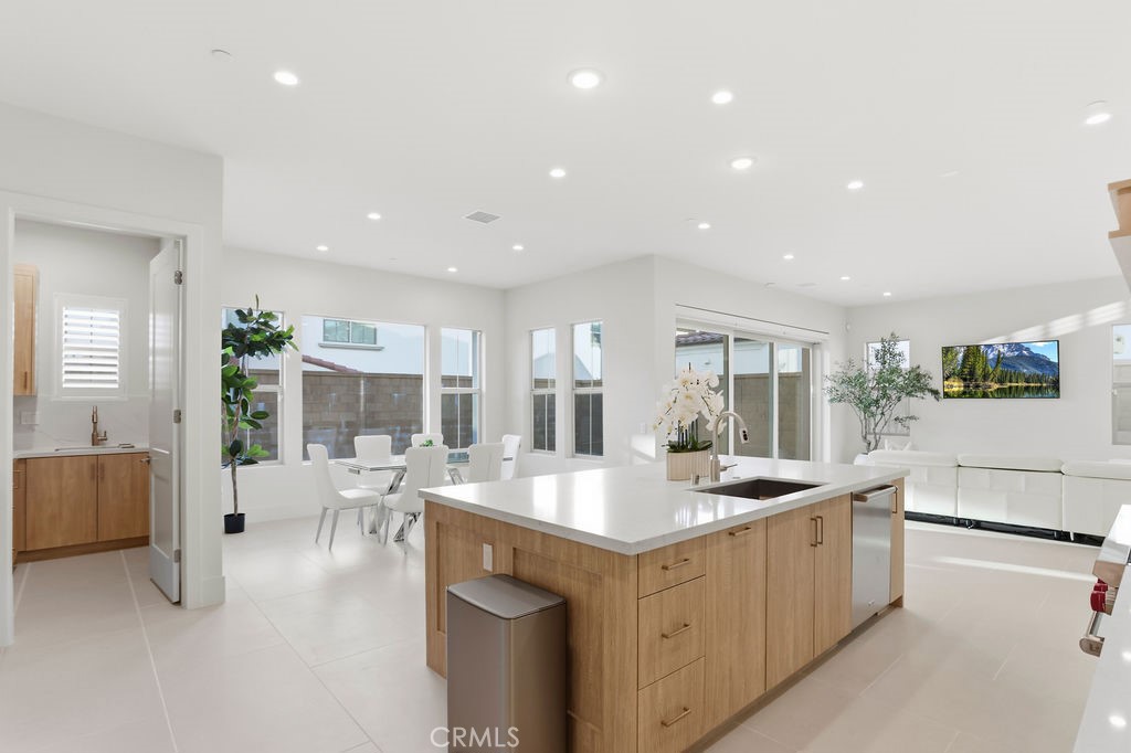 108 Oakstone