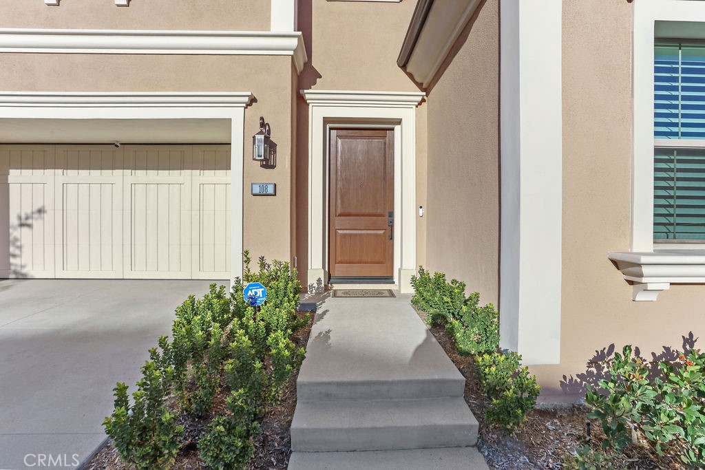 108 Oakstone