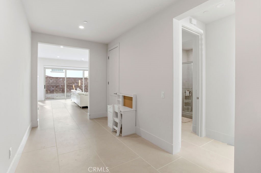 108 Oakstone