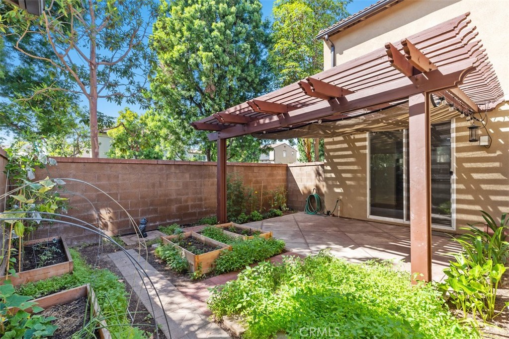 60 Avondale