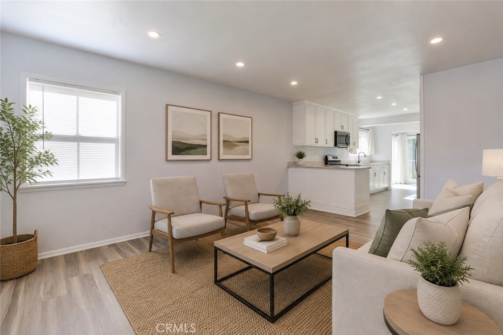 726 W 147th