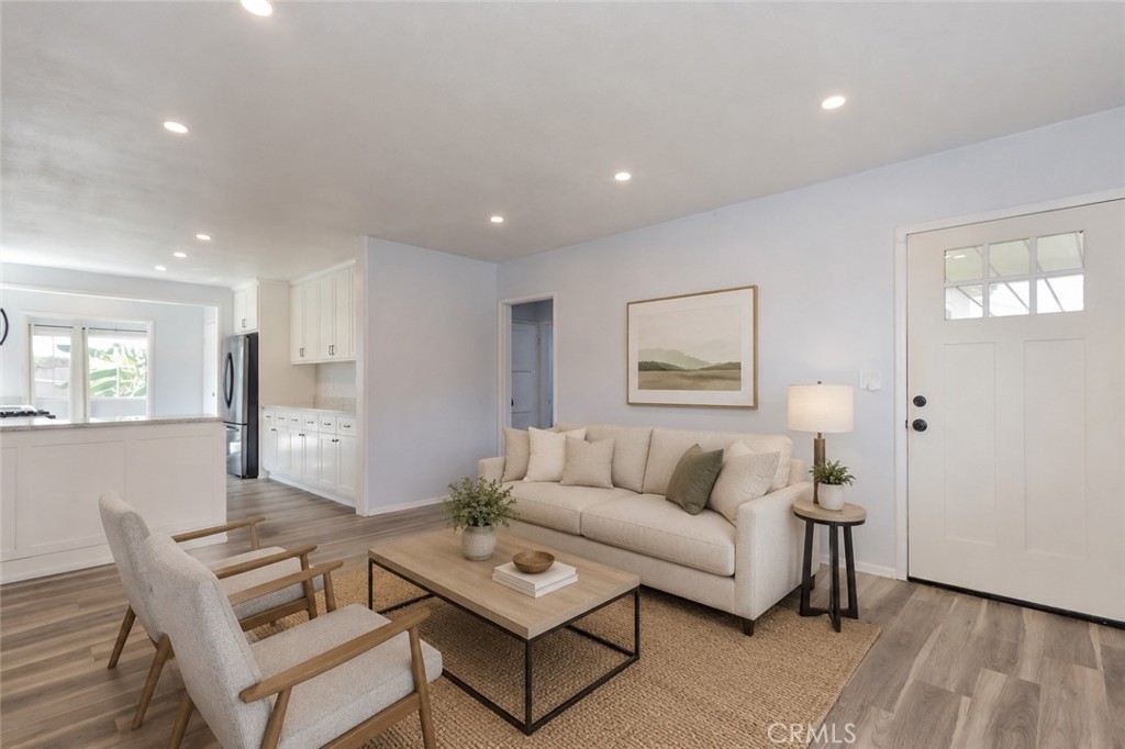 726 W 147th