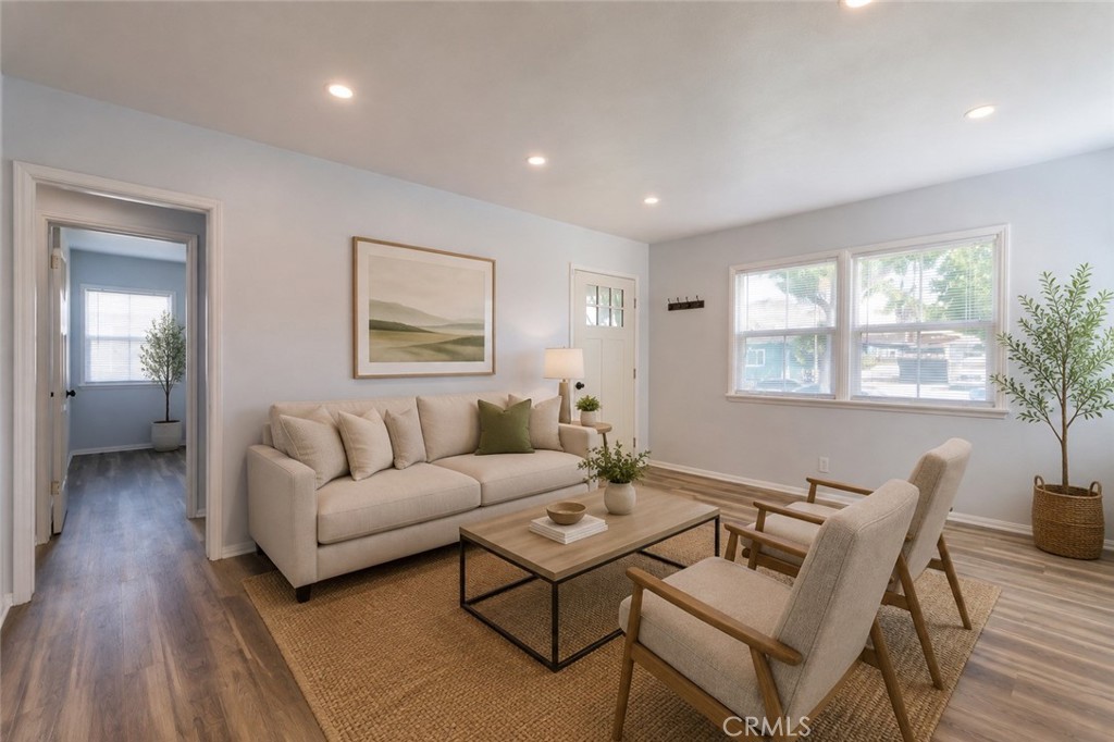 726 W 147th