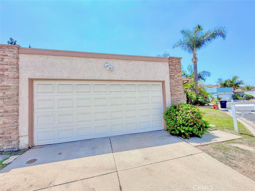 2134 N Pami Circle