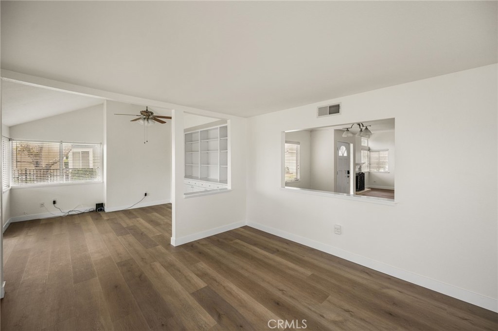 5779 E Hudson Bay