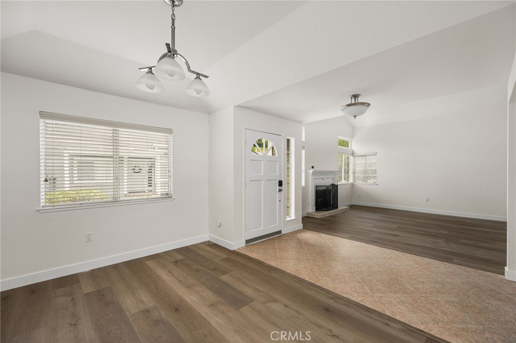5779 E Hudson Bay