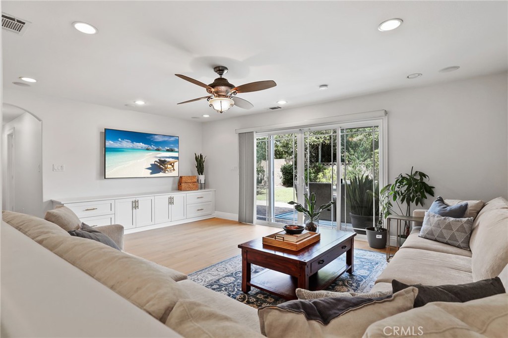 6187 Belle Avenue