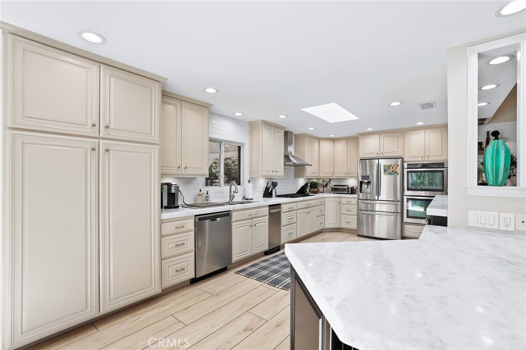 11801 Norgrove