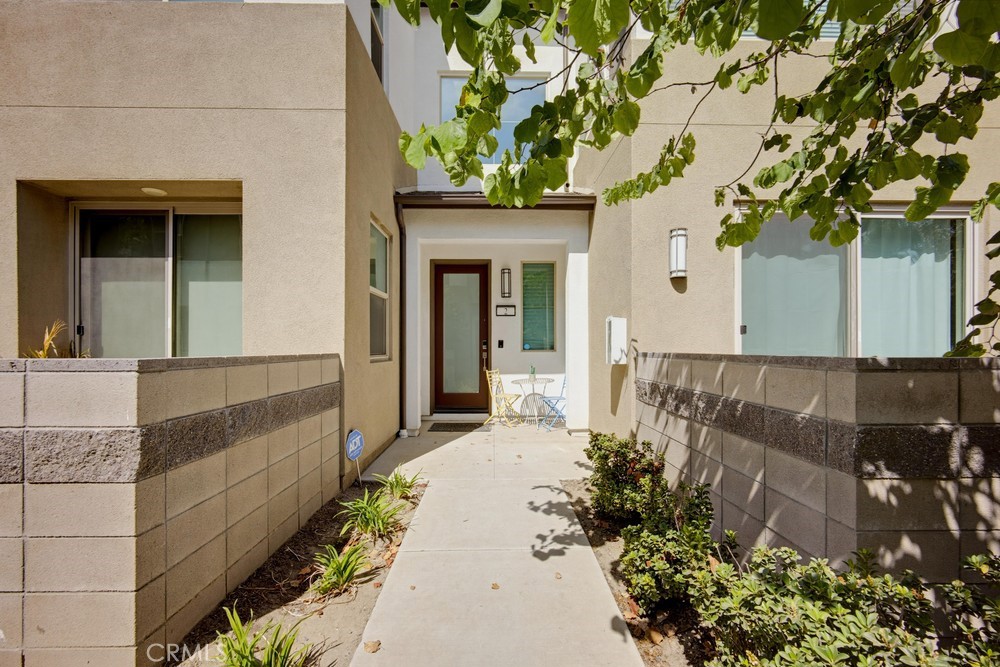 3570 E Peckham Paseo
