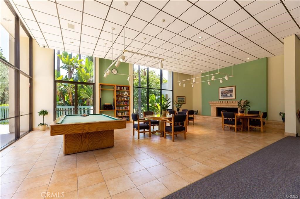 436 N Bellflower 112