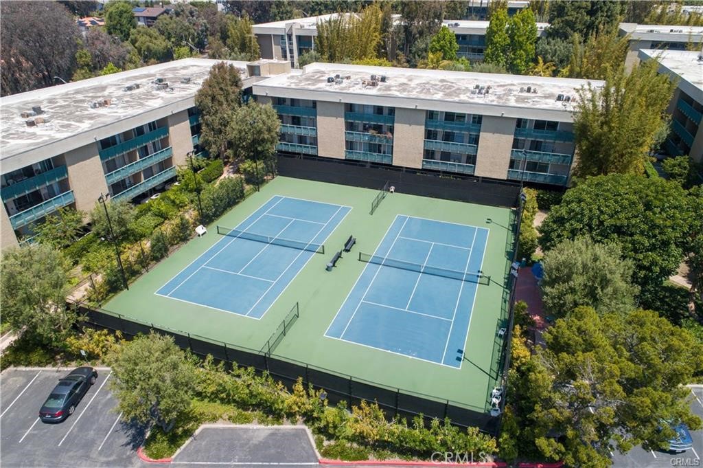 436 N Bellflower 112