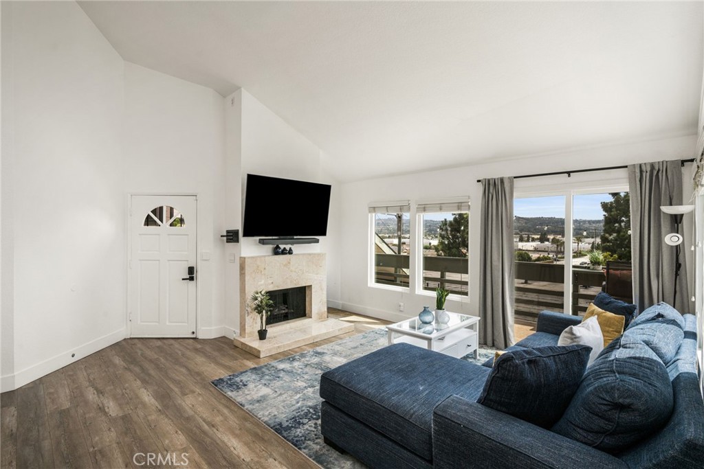 2041 Orchard Drive 17
