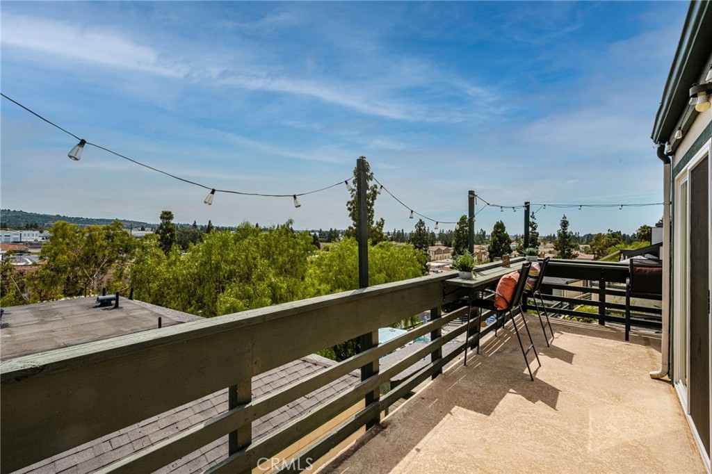 2041 Orchard Drive 17