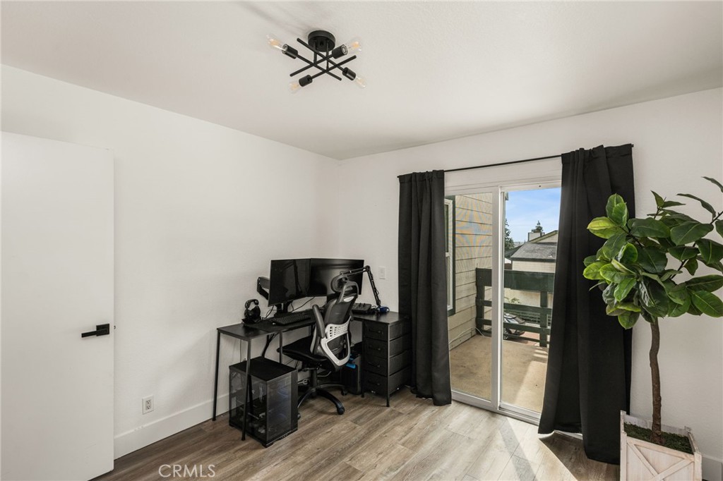 2041 Orchard Drive 17