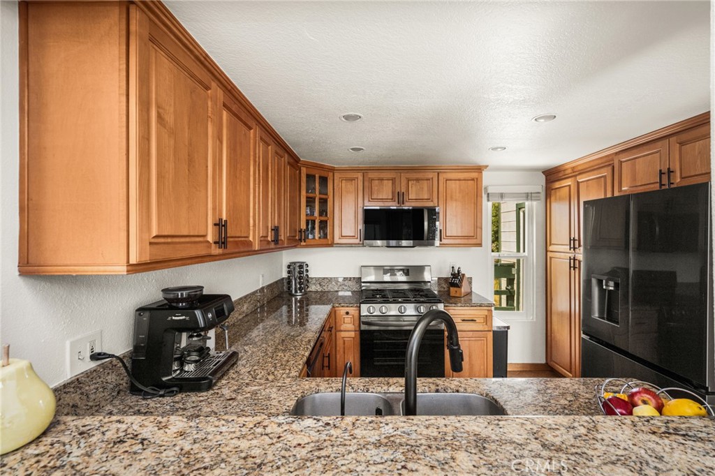 2041 Orchard Drive 17