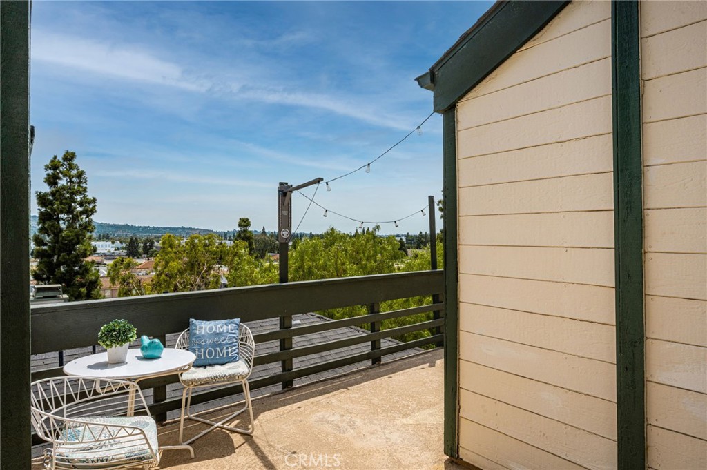2041 Orchard Drive 17