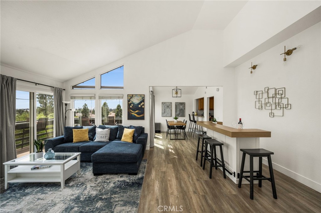 2041 Orchard Drive 17