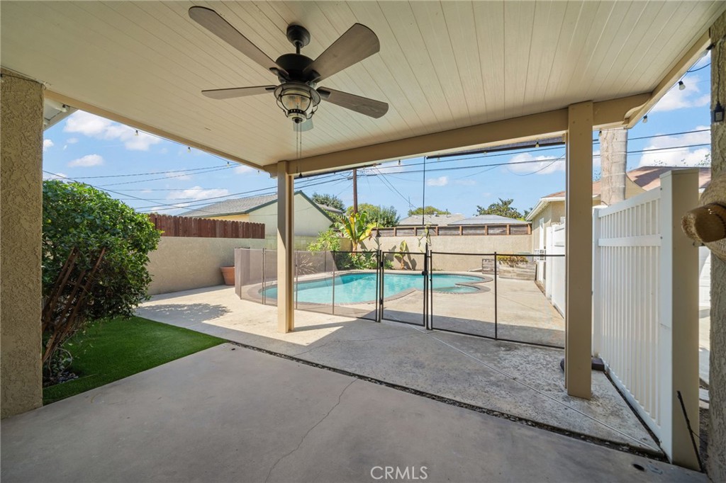 5703 Briercrest