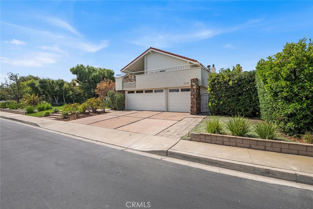 6310 E Vera Crest