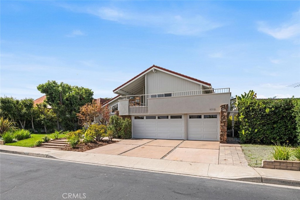 6310 E Vera Crest
