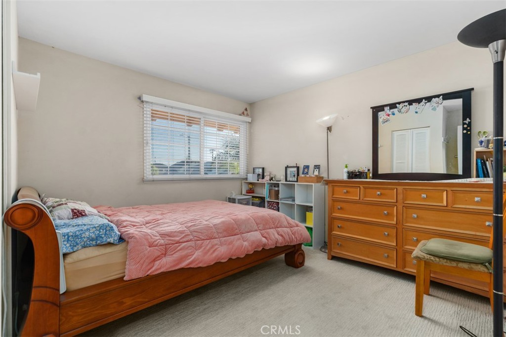 5023 Evergreen