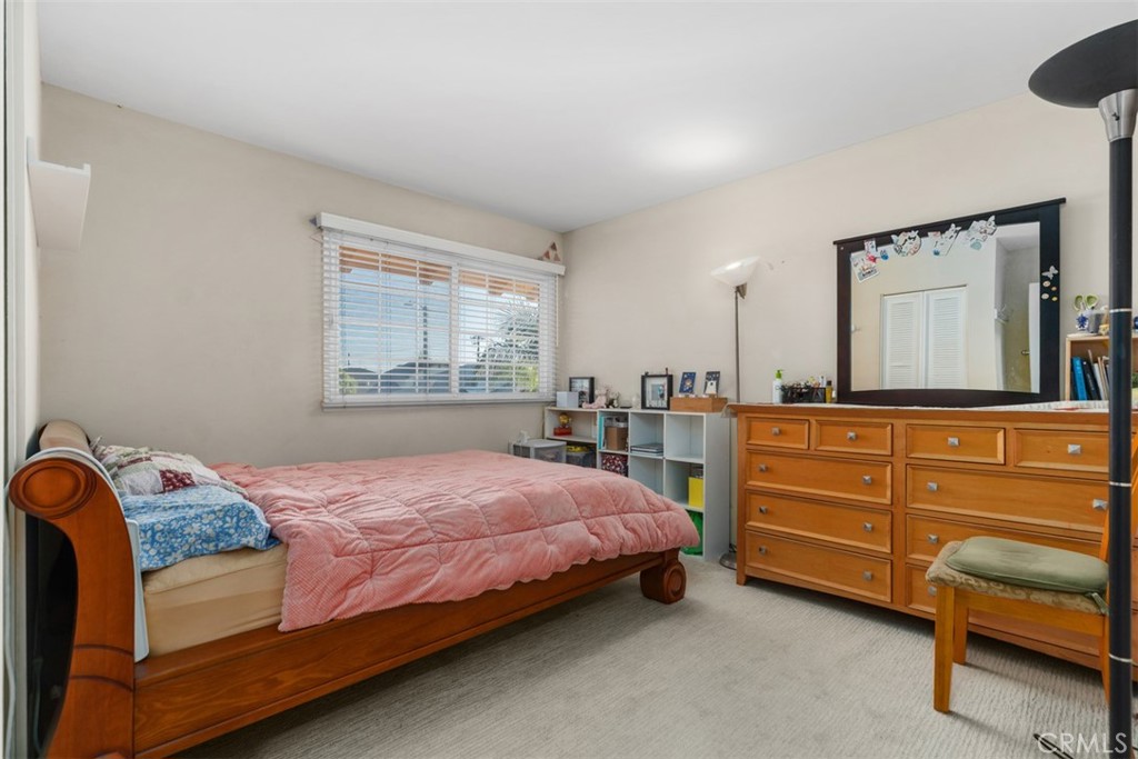 5023 Evergreen