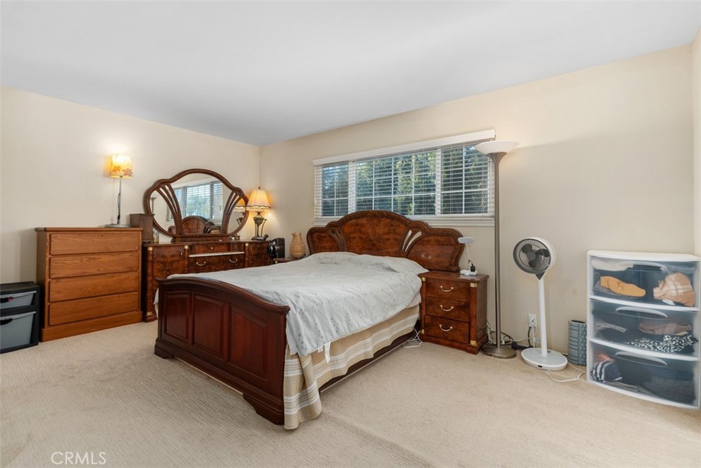 5023 Evergreen