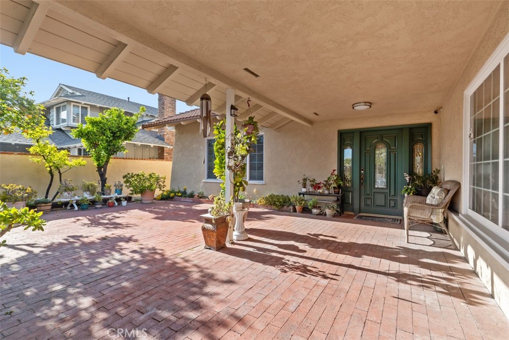 5023 Evergreen