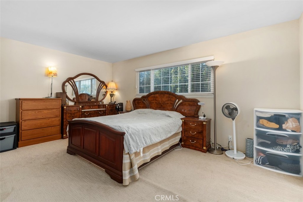 5023 Evergreen