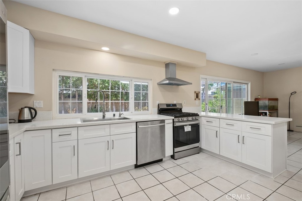 5023 Evergreen
