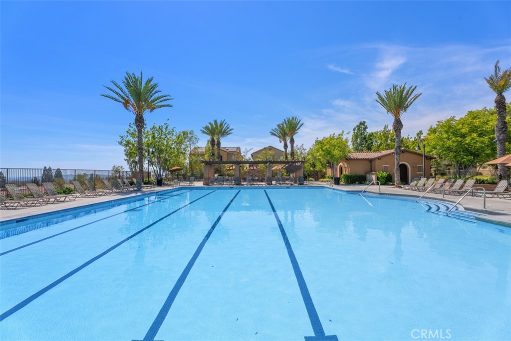 2992 E Coalinga