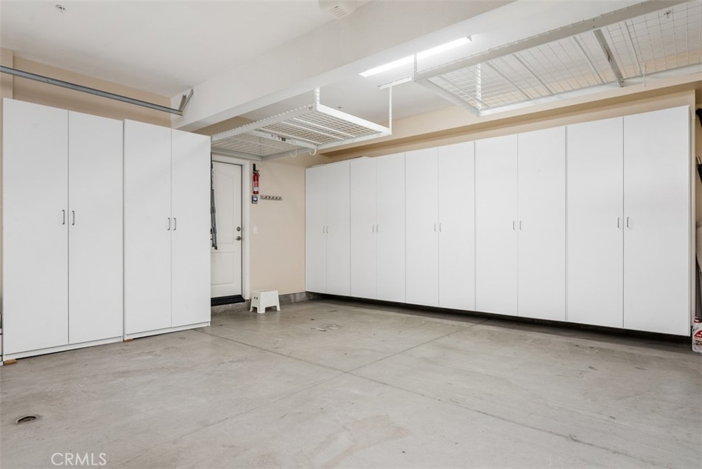 2992 E Coalinga