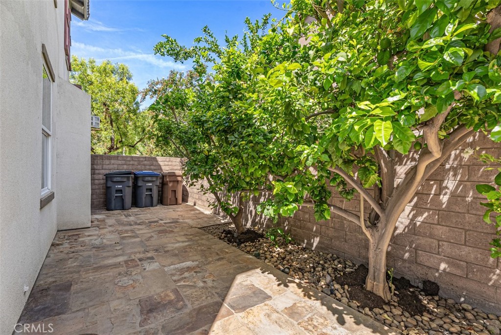 2992 E Coalinga