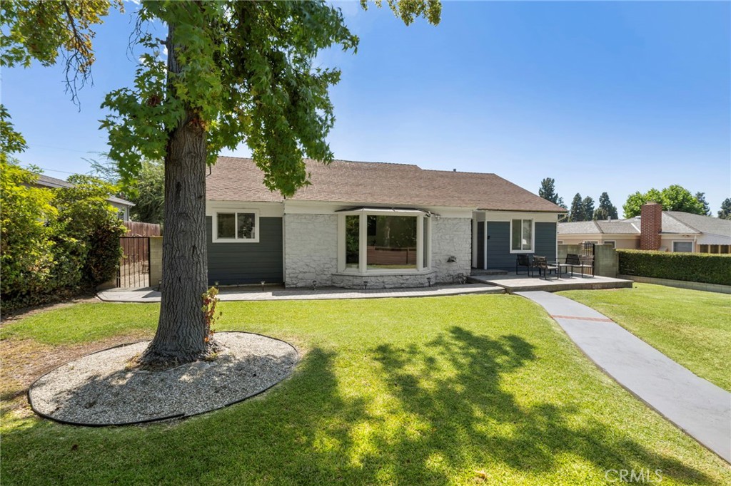11736 Beverly Drive