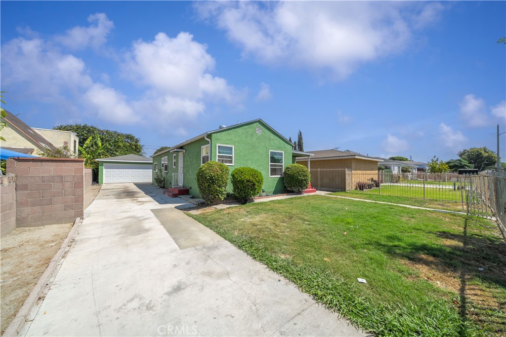 901 W 134th