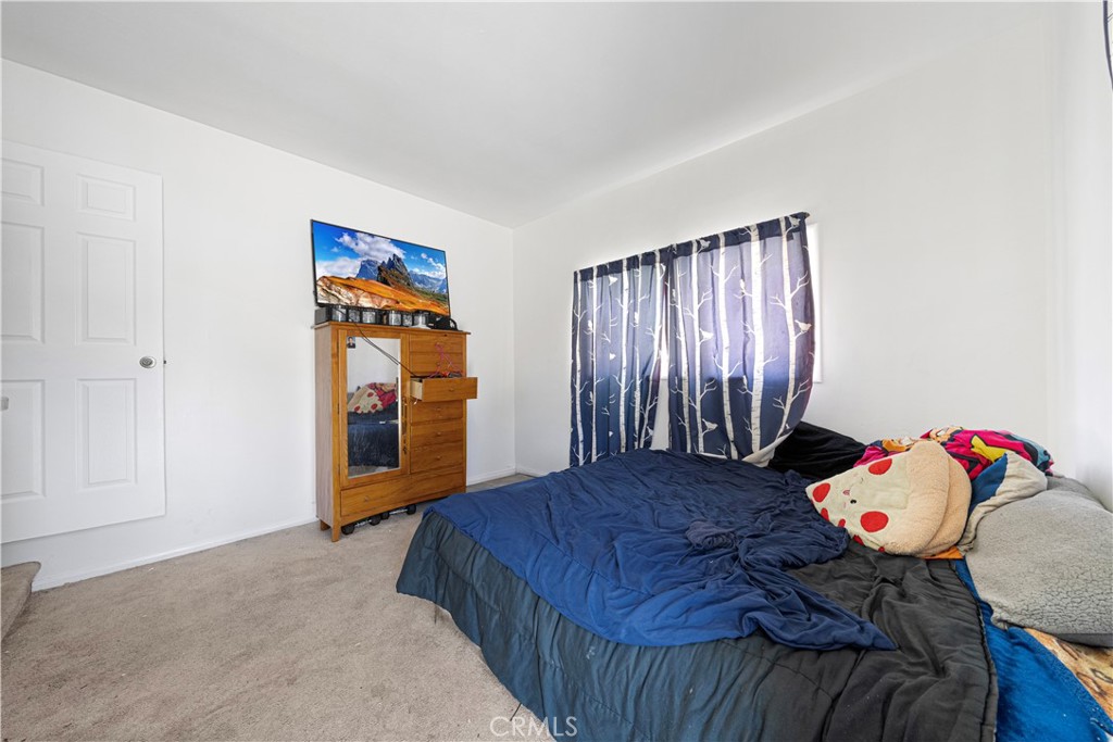 901 W 134th
