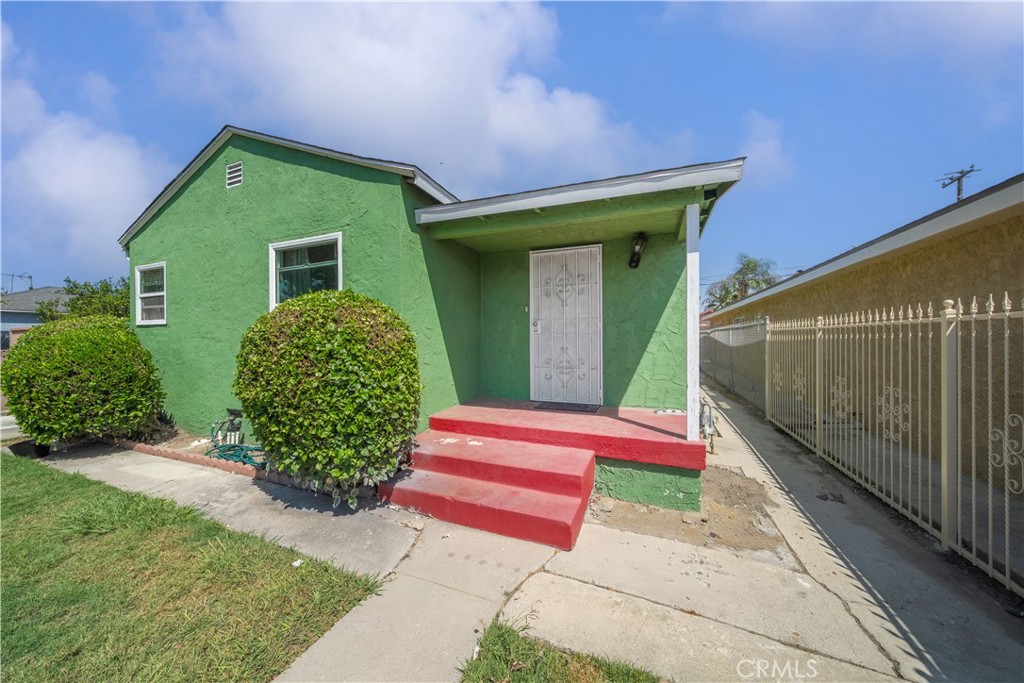 901 W 134th