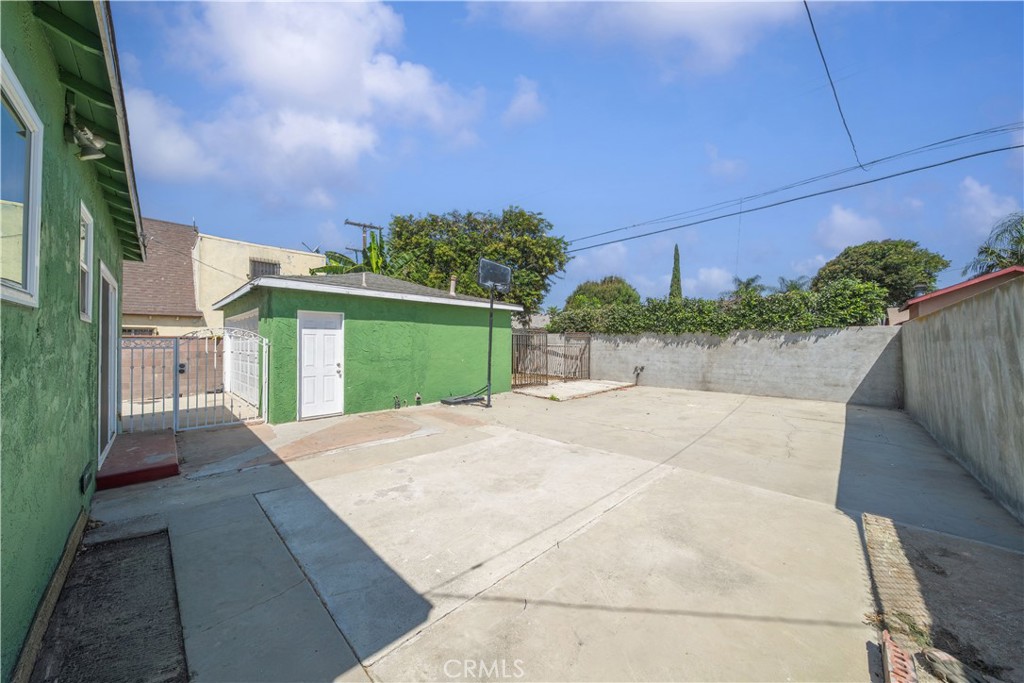 901 W 134th