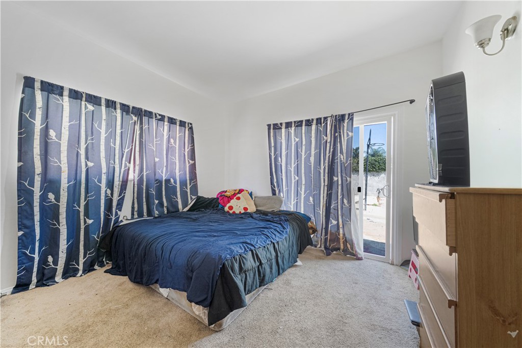 901 W 134th