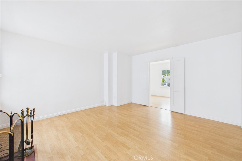 741 W Hill