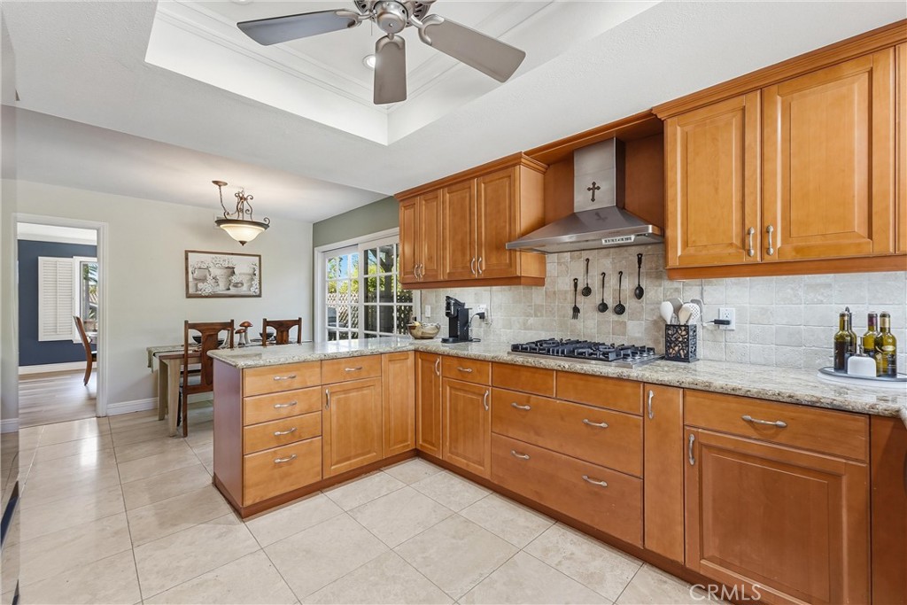 5432 E Willowick